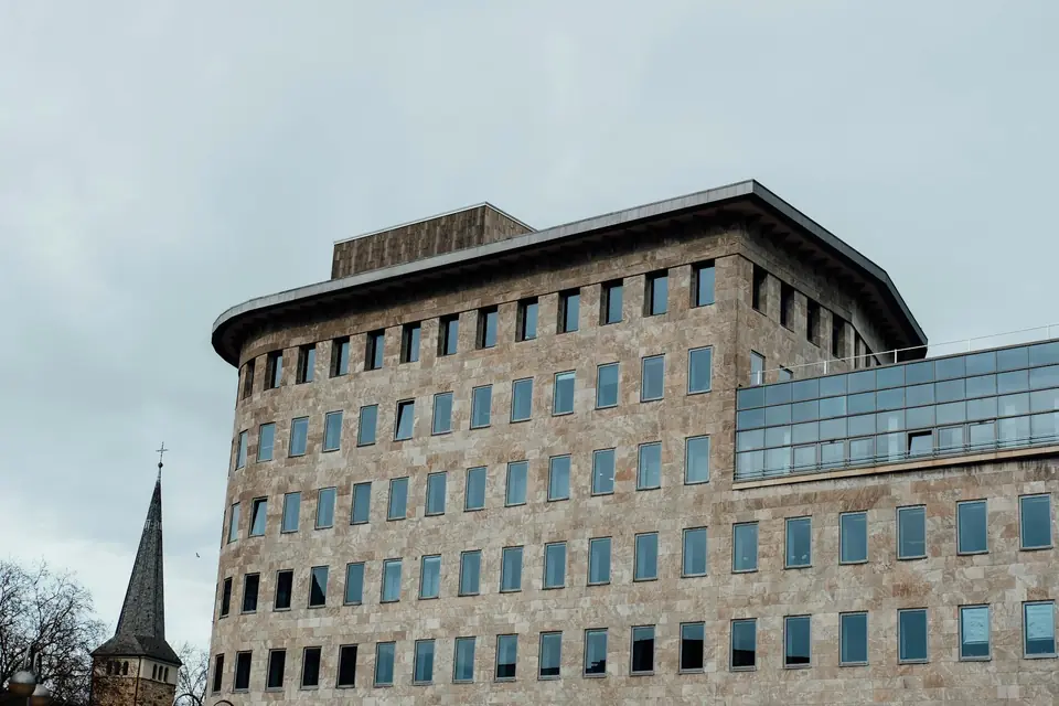 Bochum Bochum — Ruhrgebiets-Universitätsstadt mit Industriedenkmal Jahrhunderthalle